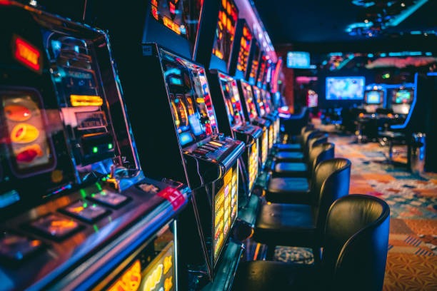 Hacksaw Gaming payout table and RTP information display